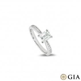White Gold Emerald Cut Diamond Ring 0.95ct D/VS1 White Gold Emerald Cut Diamond Ring 0.95ct D/VS1